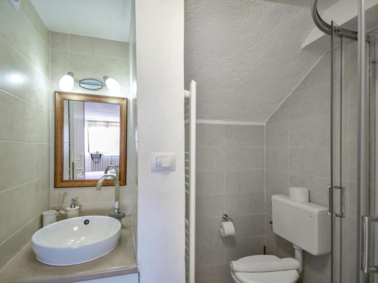 Studios Barre With Jacuzzi Rovinj Exterior photo